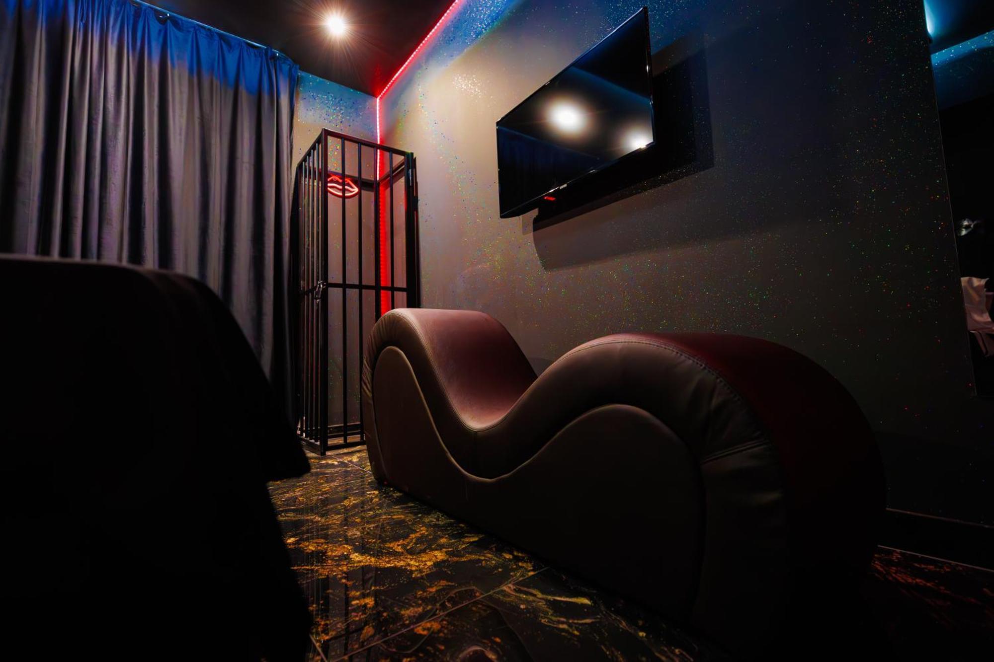 Romeo Nights - Love Rooms - Adults Only Bucarest Esterno foto