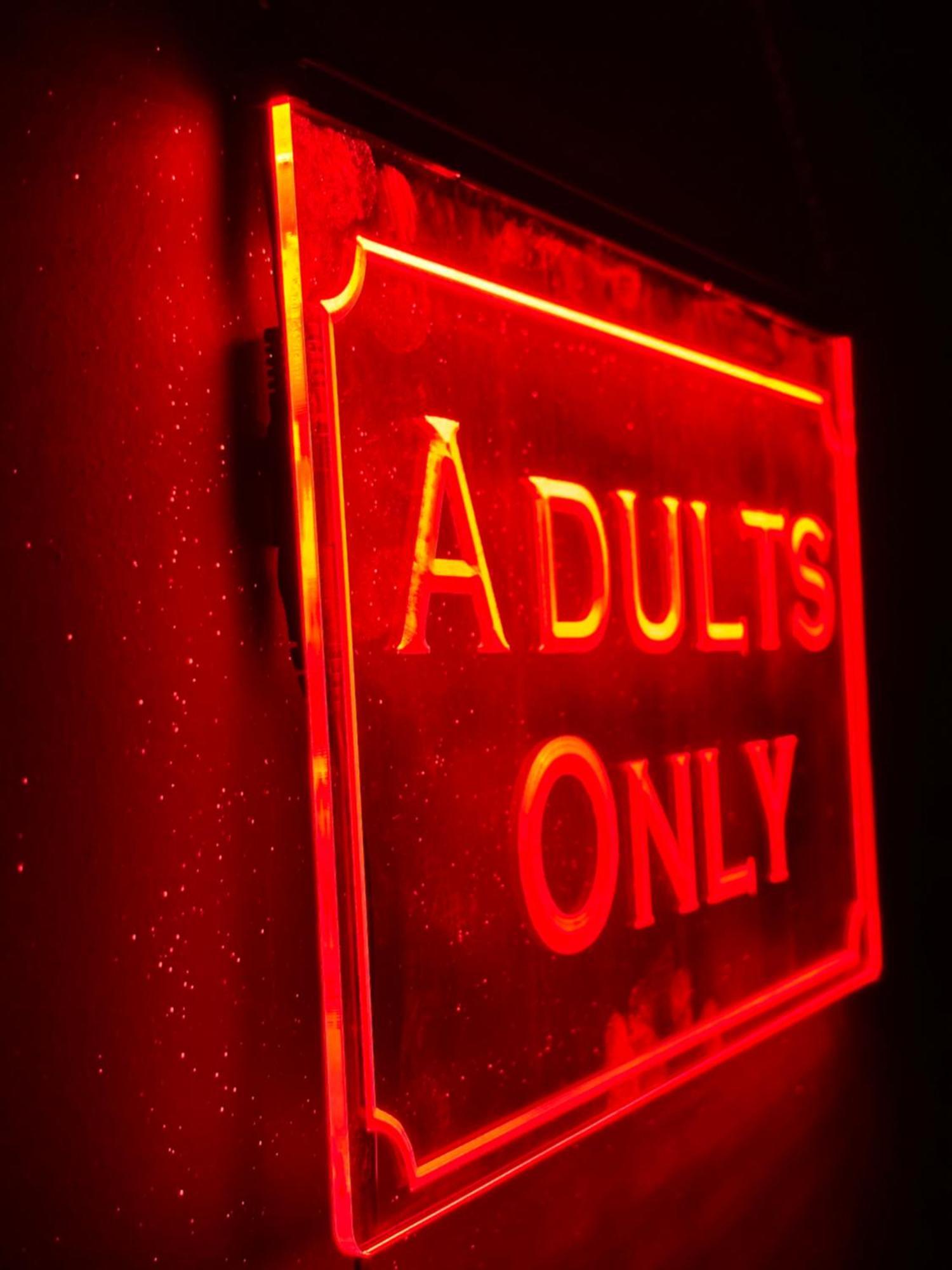 Romeo Nights - Love Rooms - Adults Only Bucarest Esterno foto