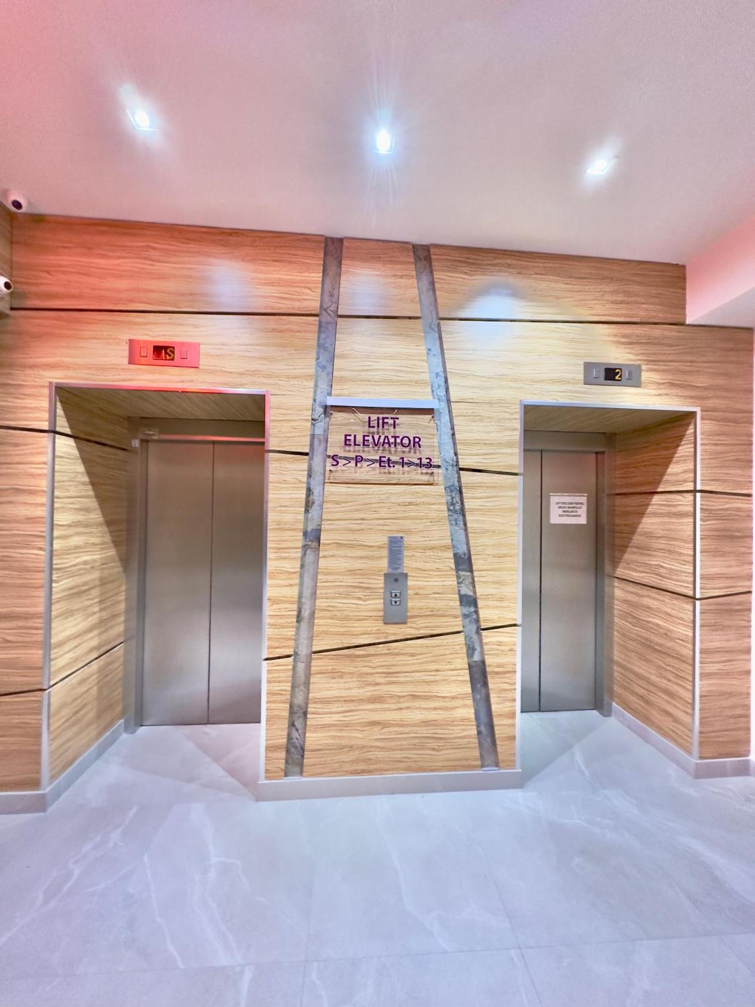 Romeo Nights - Love Rooms - Adults Only Bucarest Esterno foto