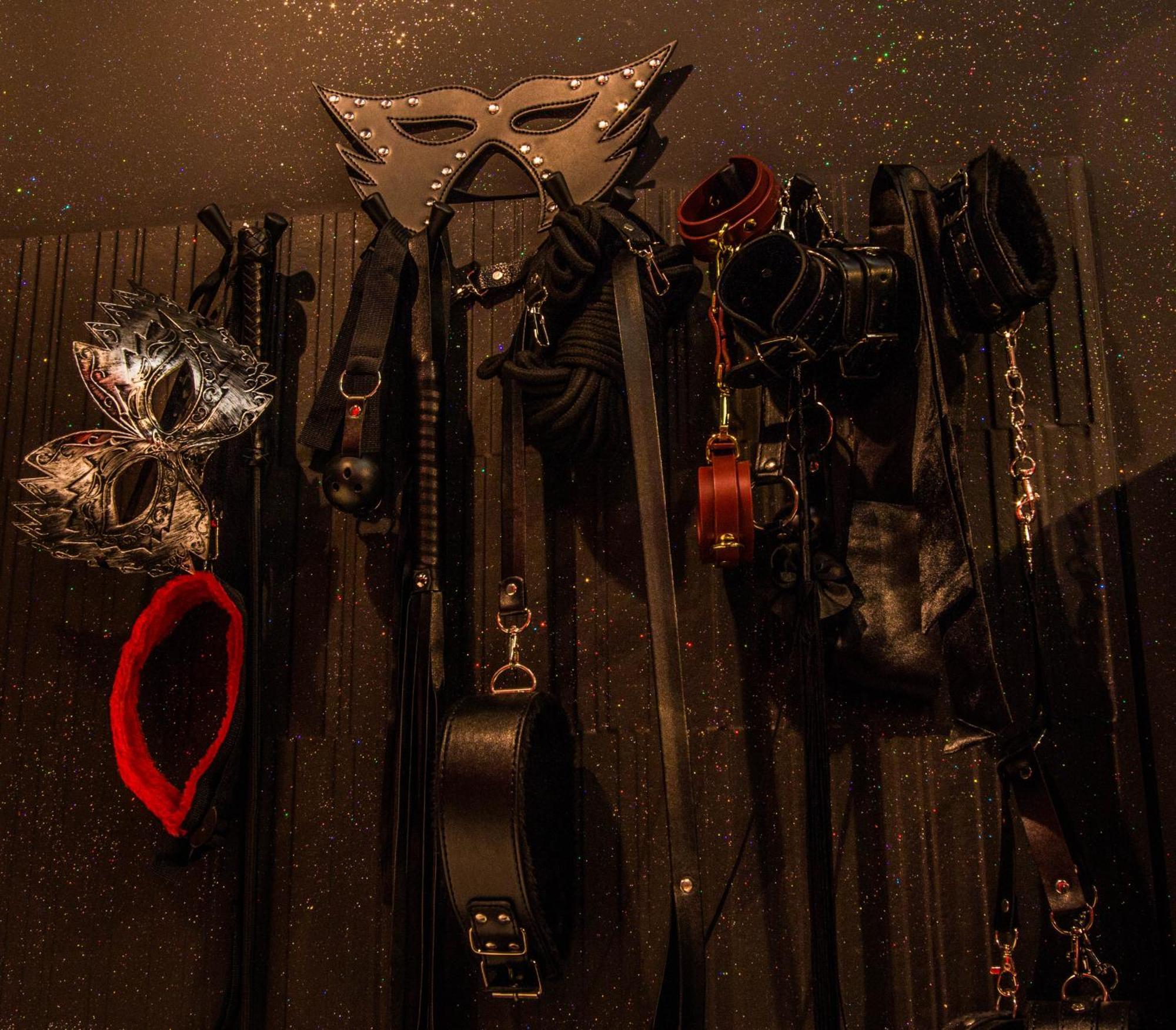 Romeo Nights - Love Rooms - Adults Only Bucarest Esterno foto