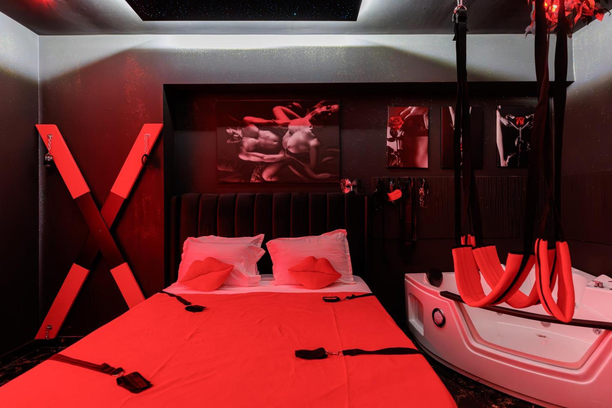 Romeo Nights - Love Rooms - Adults Only Bucarest Esterno foto