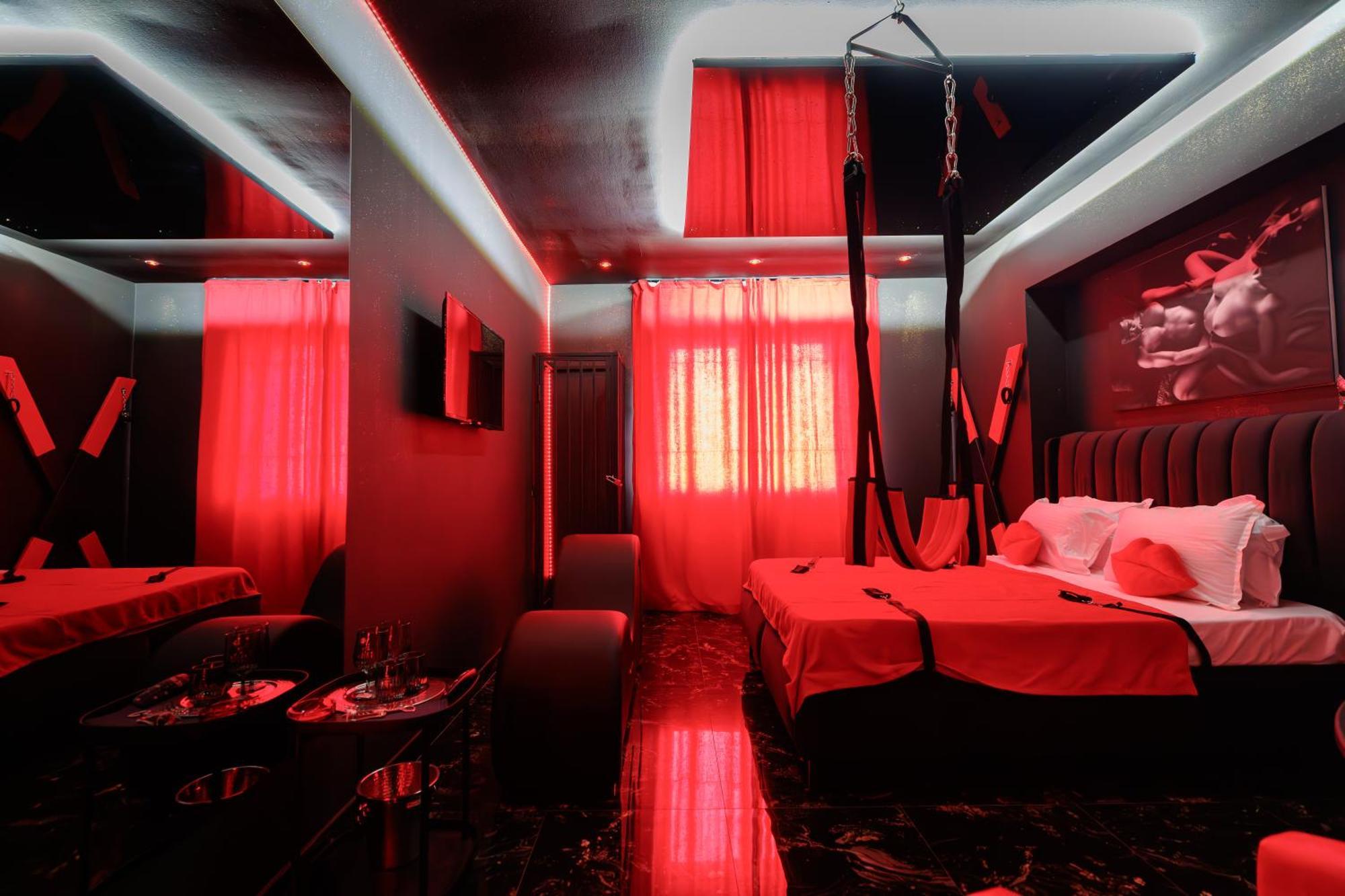 Romeo Nights - Love Rooms - Adults Only Bucarest Esterno foto