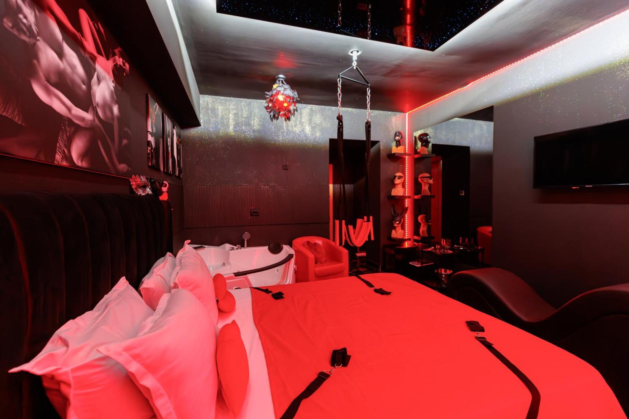 Romeo Nights - Love Rooms - Adults Only Bucarest Esterno foto